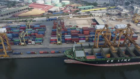 Cargo-Ships-in-Container-Port