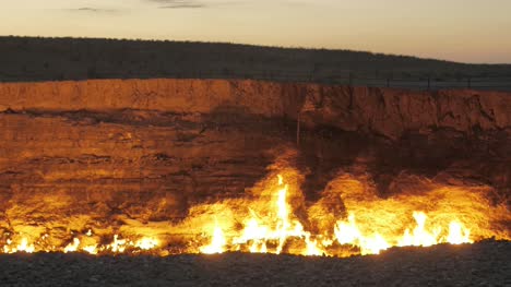 Door-To-Hell-in-Turkmenistan-03