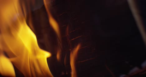 Burning-Logs-Slow-Motion-4K-16