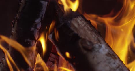 Burning-Logs-Slow-Motion-4K-18